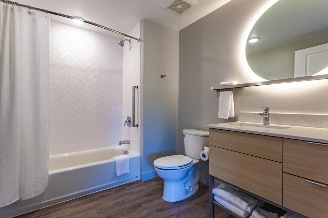 Towneplace Suites By Marriott Raleigh - University Area Ngoại thất bức ảnh