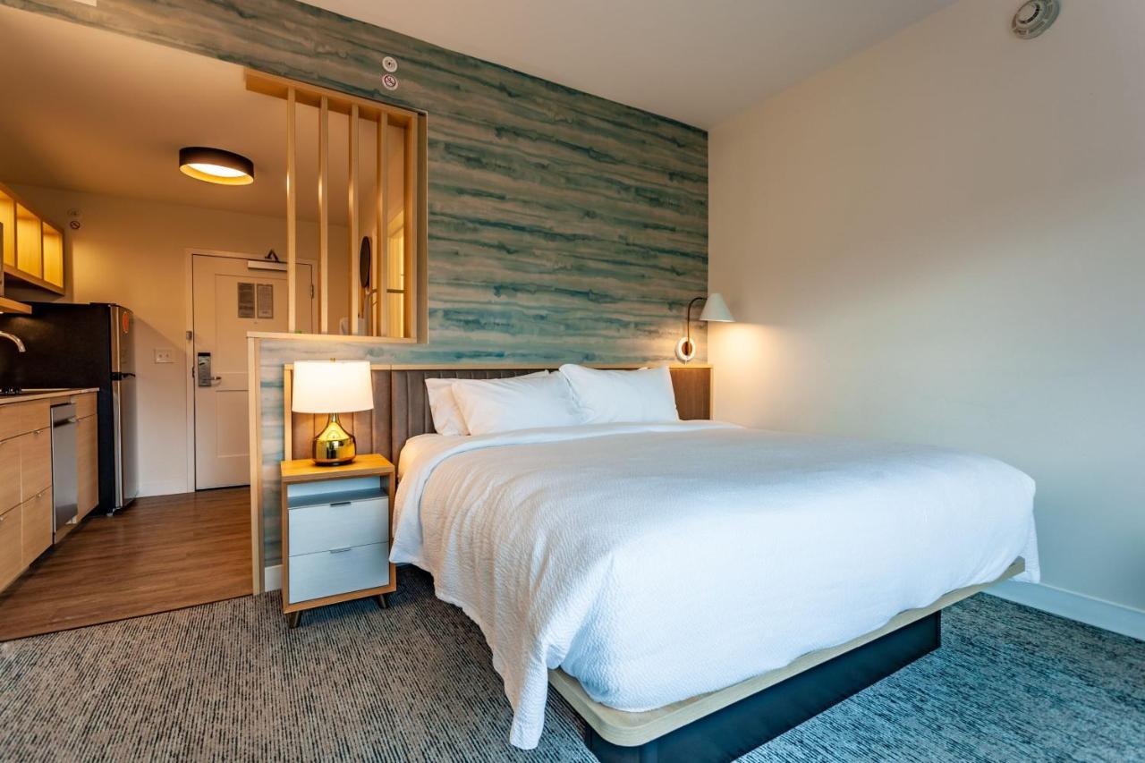 Towneplace Suites By Marriott Raleigh - University Area Ngoại thất bức ảnh
