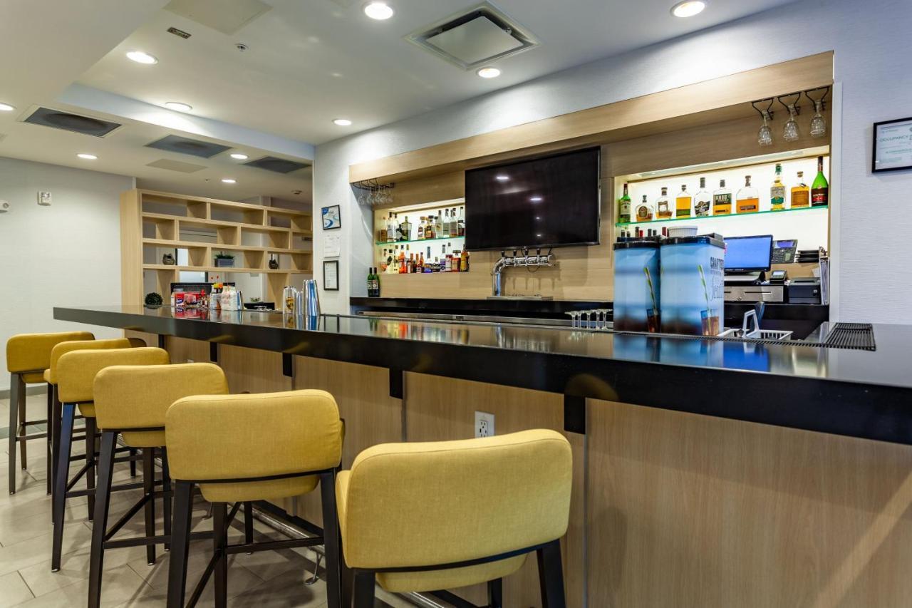 Towneplace Suites By Marriott Raleigh - University Area Ngoại thất bức ảnh
